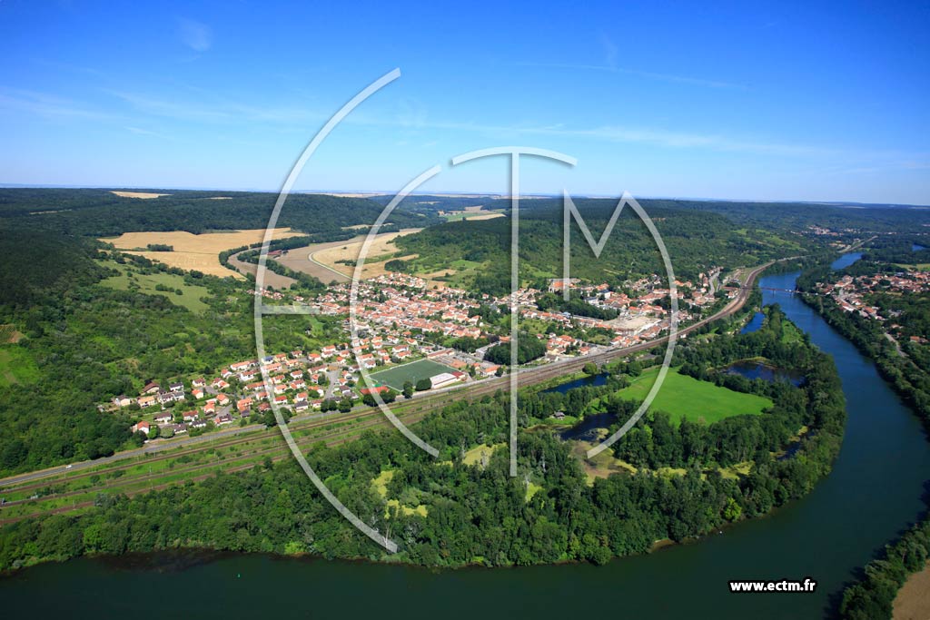 Photo arienne de Novant-sur-Moselle