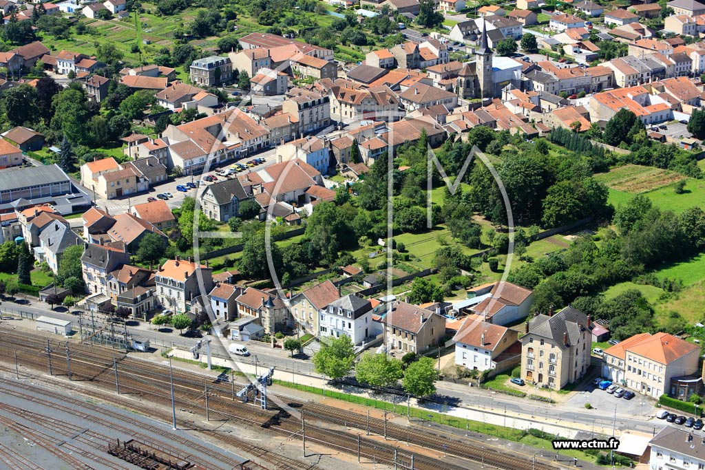 Photo arienne de Pagny-sur-Moselle