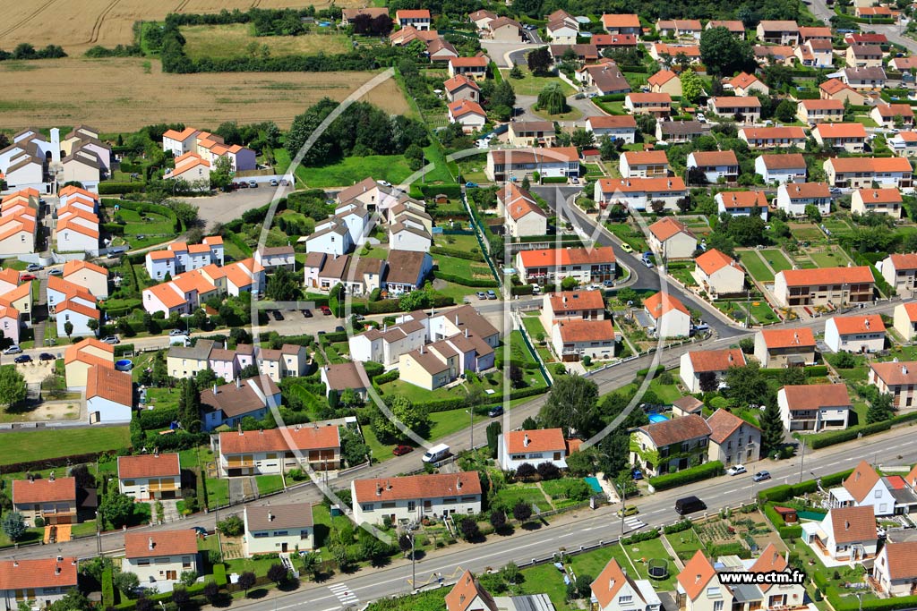 Photo arienne de Pagny-sur-Moselle