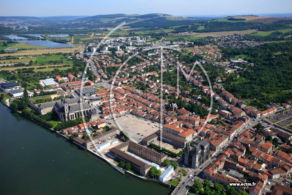 Photo arienne de Pont--Mousson (Rive Droite)