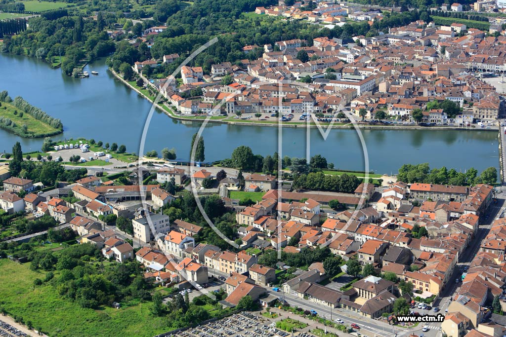 Photo arienne de Pont--Mousson (Rive Droite)