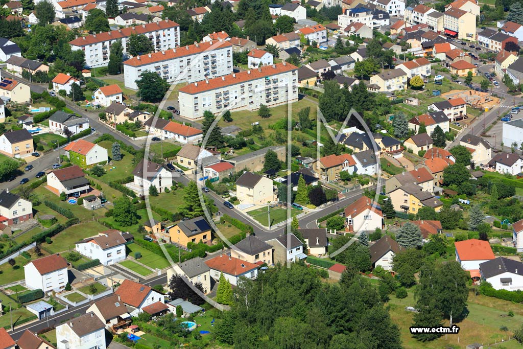 Photo arienne de Creutzwald (Cit Houvergarten)