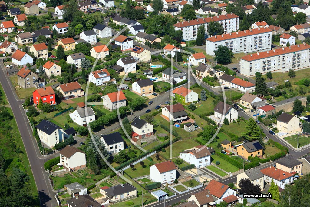 Photo arienne de Creutzwald (Cit Houvergarten)