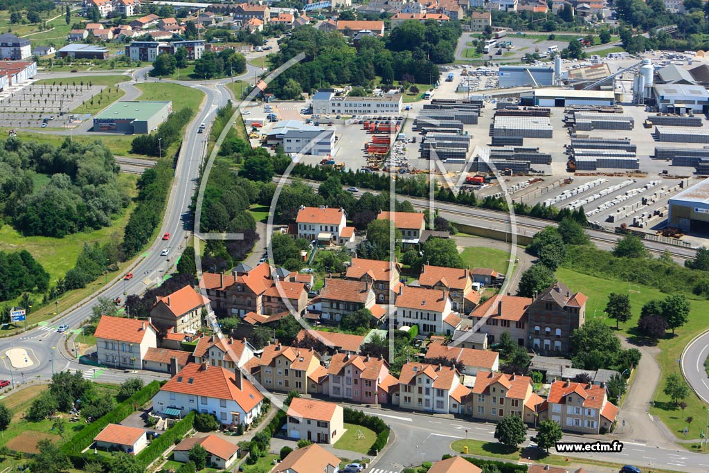 Photo arienne de Maizires-ls-Metz (Maisons Blanches)