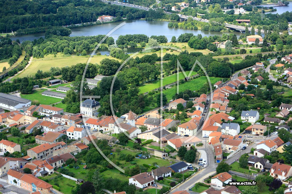 Photo arienne de Chaudeney-sur-Moselle