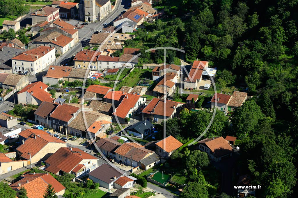 Photo arienne de Geville (Jouy sous les Ctes)