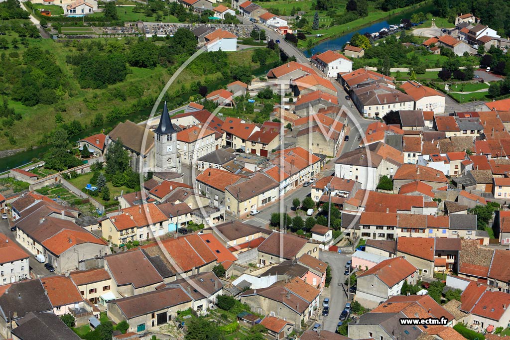 Photo arienne de Pagny-sur-Meuse