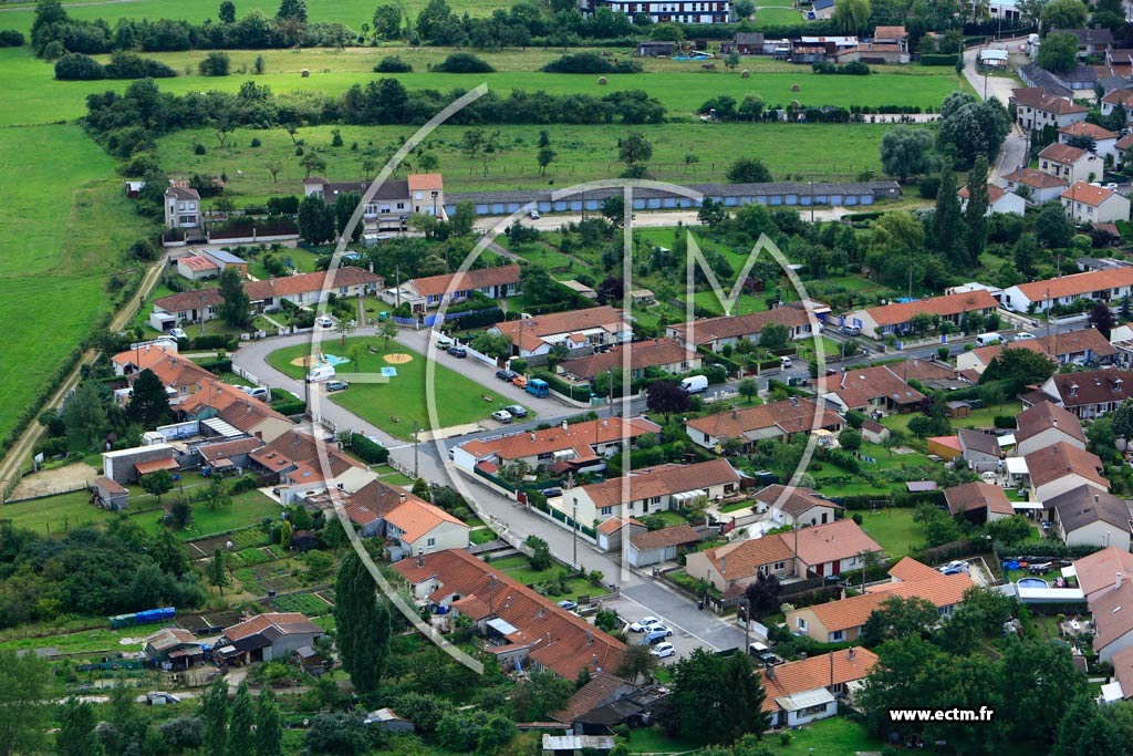 Photo arienne de Toul (Rgina Village)