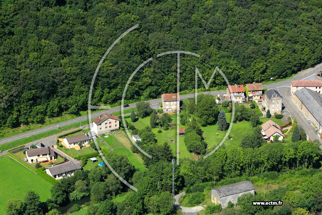 Photo arienne de Montigny-sur-Chiers (La Roche)