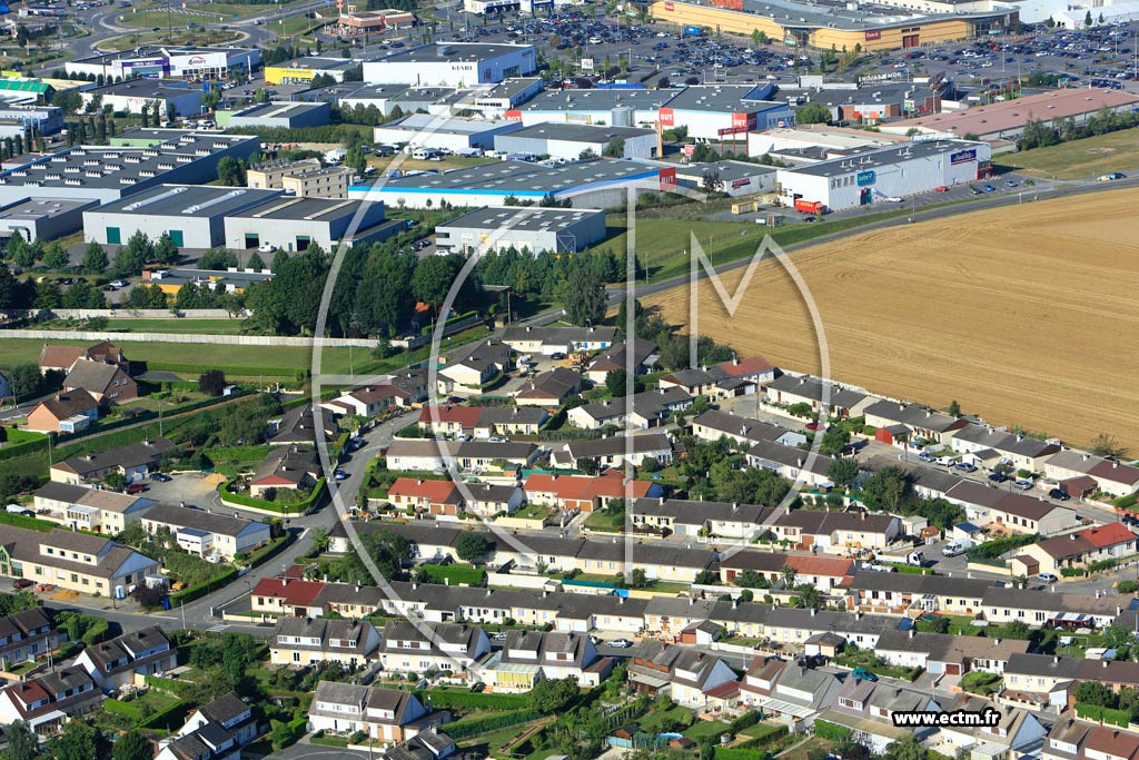 Photo arienne de Saint-Quentin (Cepy)