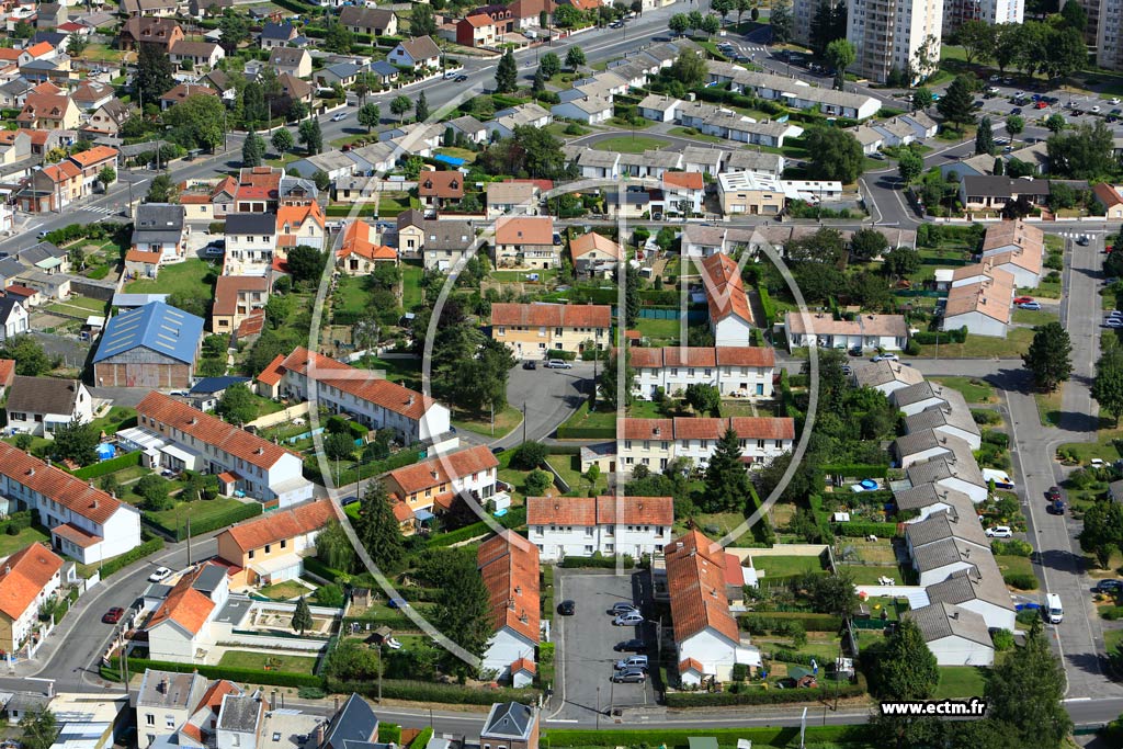 Photo arienne de Saint-Quentin (Chemin de Neuville)