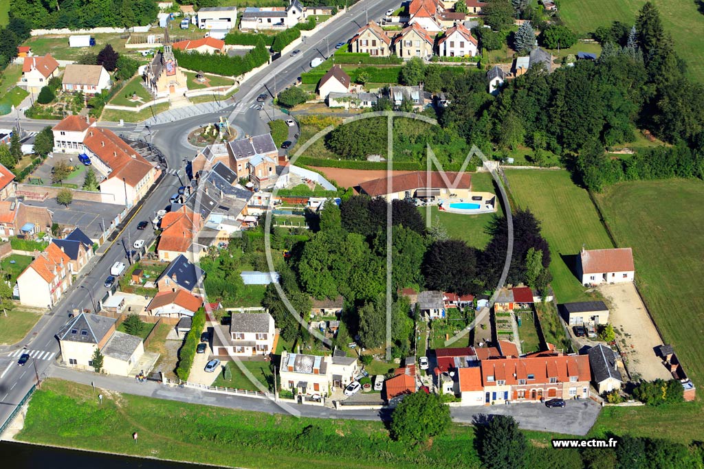Photo arienne de Saint-Quentin (Oestres)