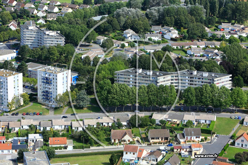 Photo arienne de Saint-Quentin (Quartier de Neuville)
