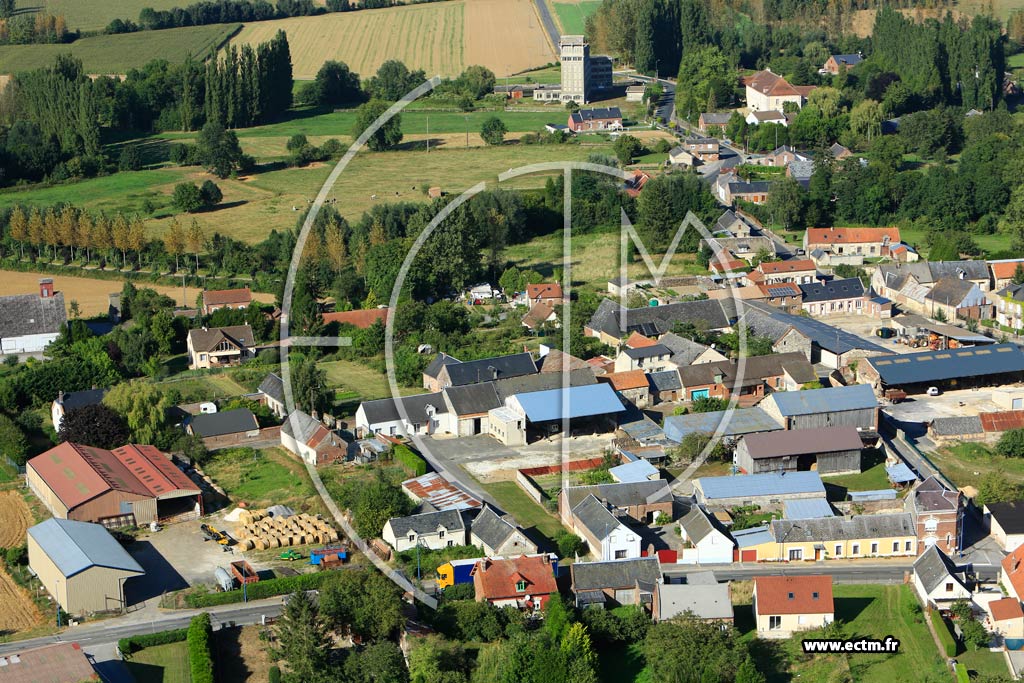 Photo arienne de Assis-sur-Serre