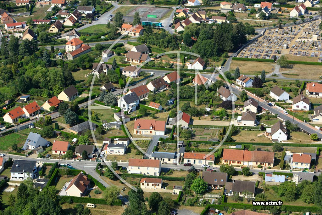 Photo arienne de Bruyres-et-Montbrault