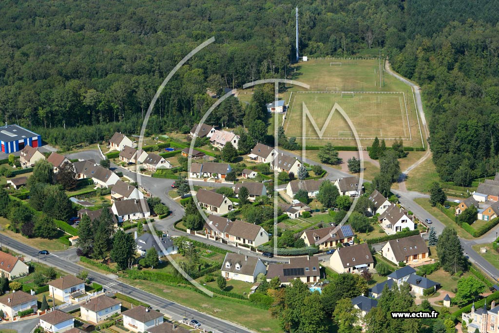 Photo arienne de Bruyres-et-Montbrault