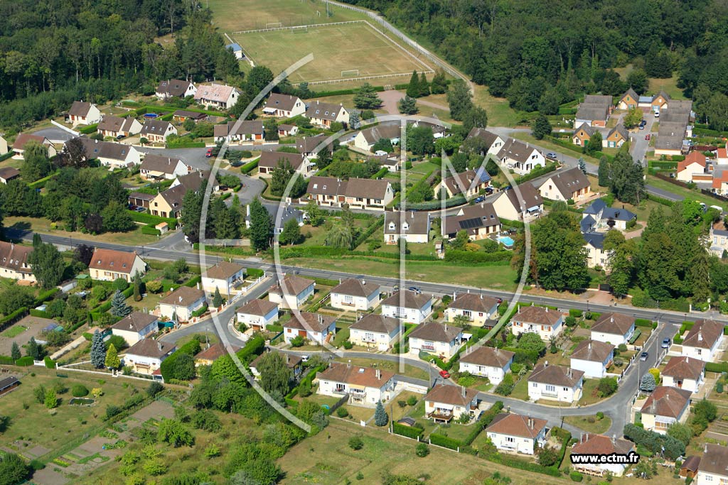 Photo arienne de Bruyres-et-Montbrault