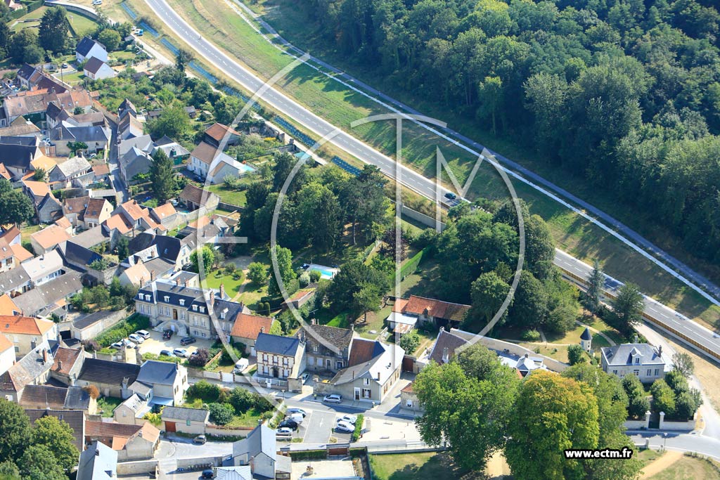Photo arienne de Bruyres-et-Montbrault