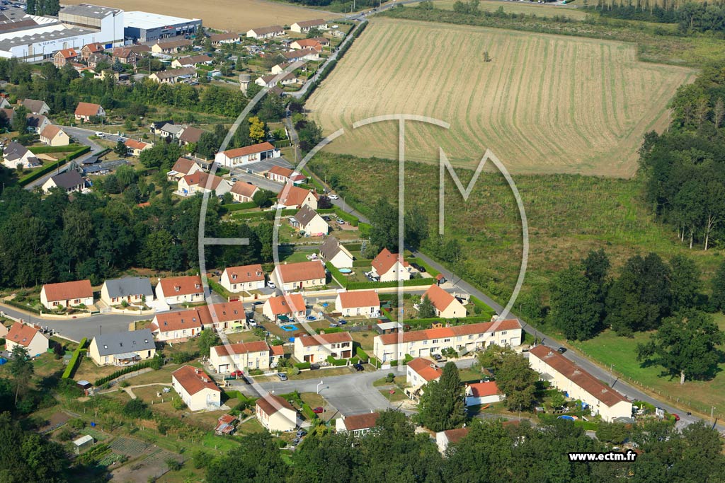 Photo arienne de Clacy-et-Thierret (Cit des Ecoles)