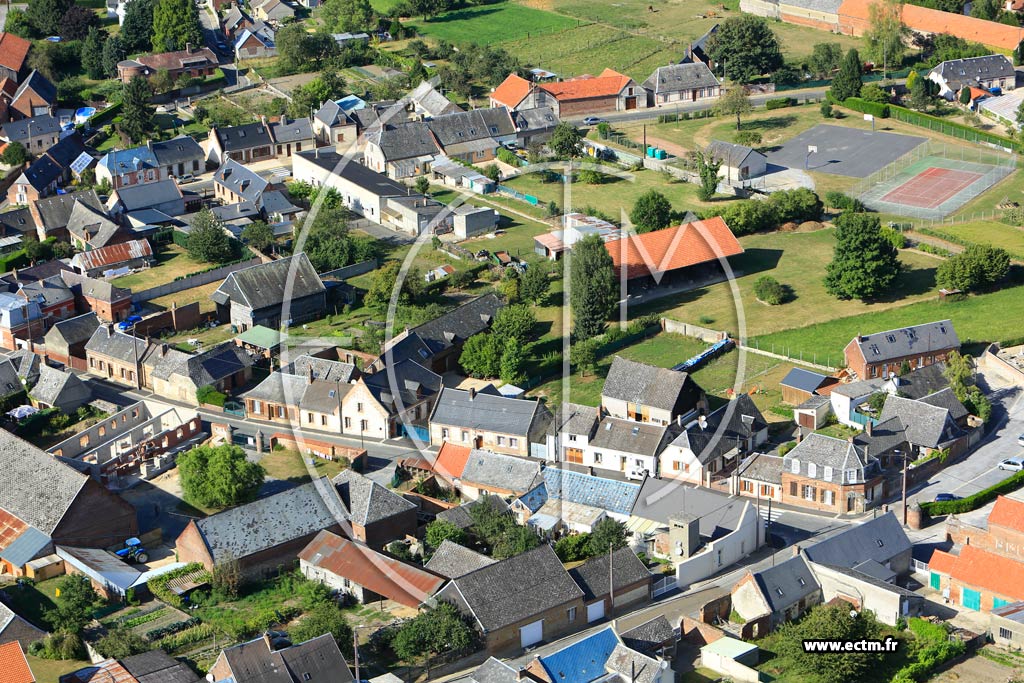 Photo arienne de La Fert-Chevresis