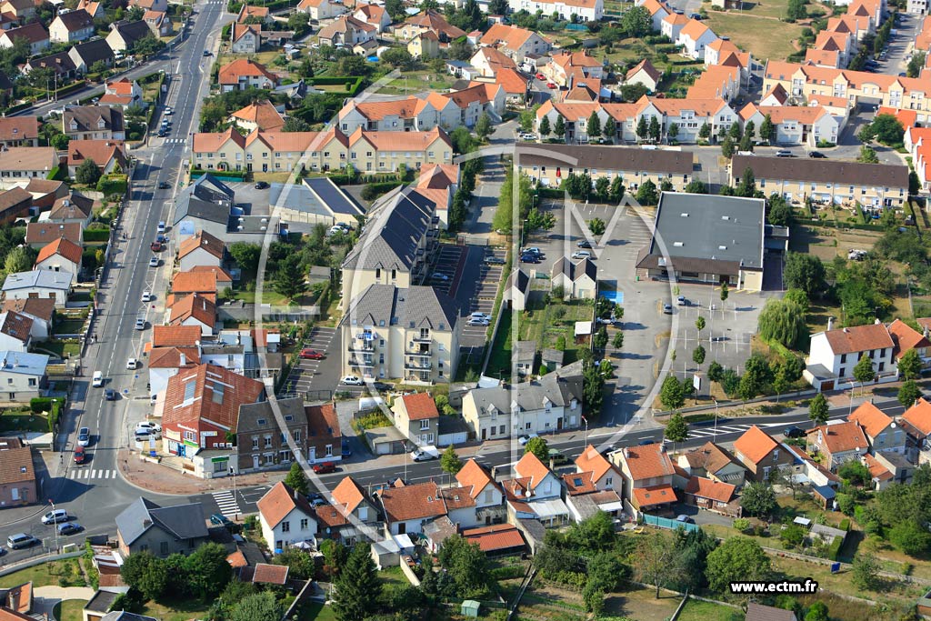 Photo arienne de Laon (Cit du Nord)
