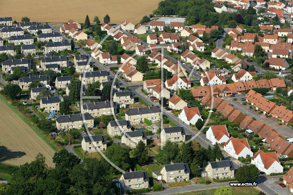 Photo arienne de Laon (Cit du Nord)