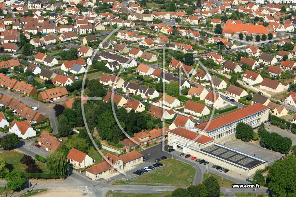 Photo arienne de Laon (Cit du Nord)