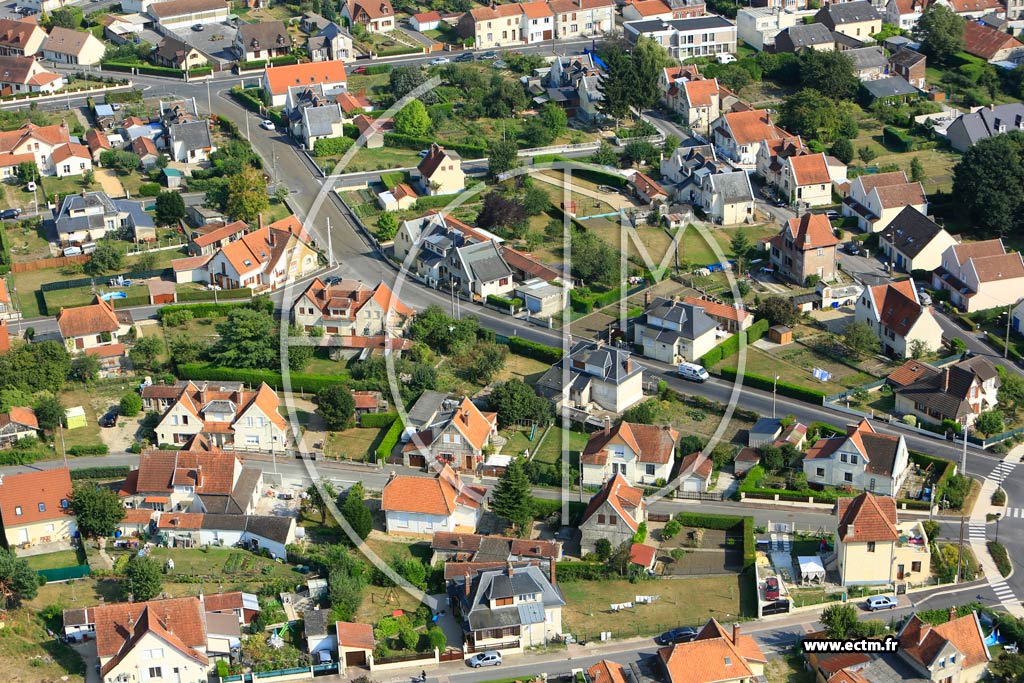 Photo arienne de Laon (Cit du Nord)