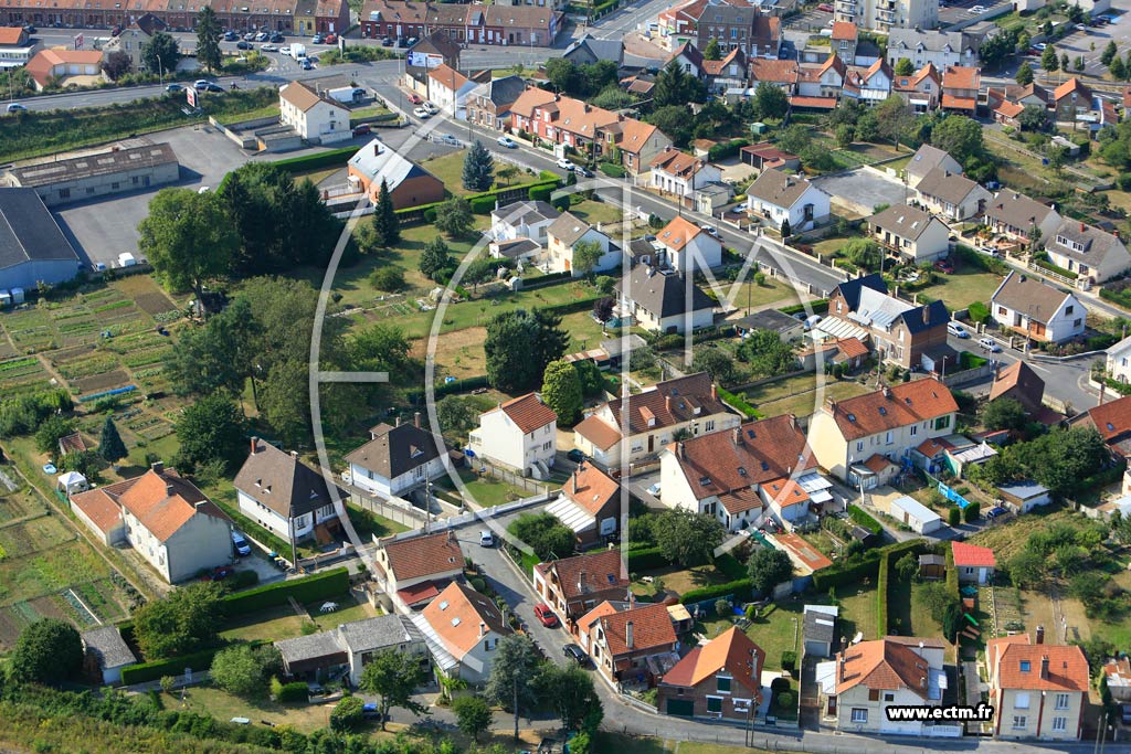 Photo arienne de Laon (Cit du Nord)