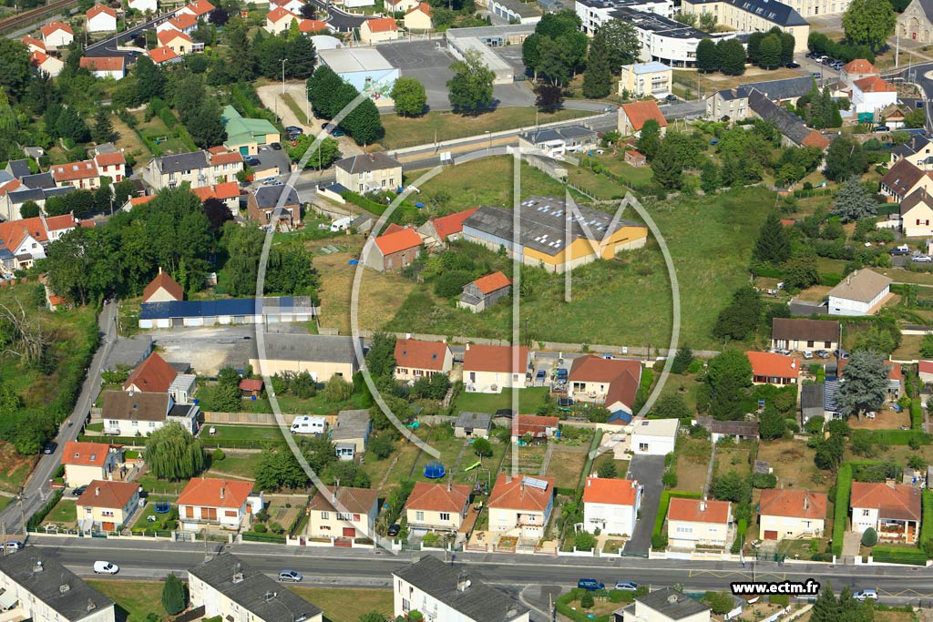 Photo arienne de Laon (La Neuville)