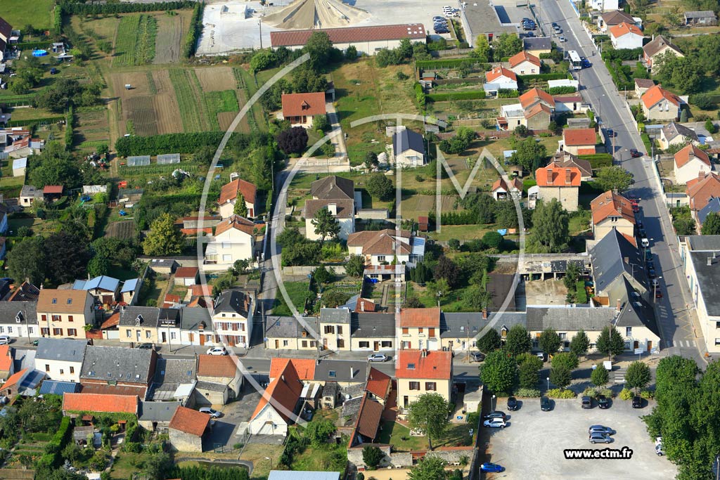 Photo arienne de Laon (La Neuville)
