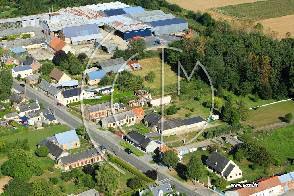 Photo arienne de Pouilly-sur-Serre