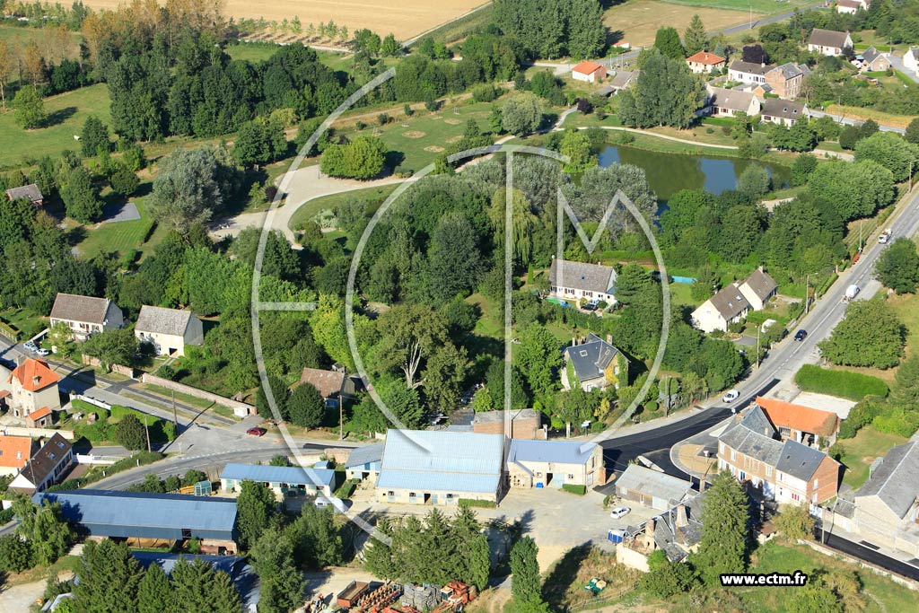 Photo arienne de Pouilly-sur-Serre