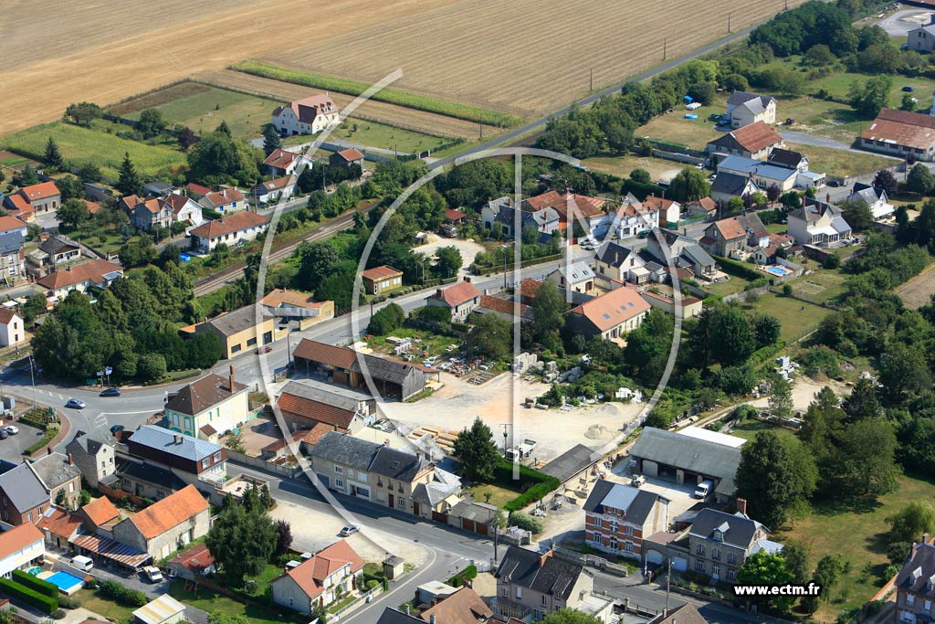 Photo arienne de Saint-Erme-Outre-et-Ramecourt (La Maison Bleue)