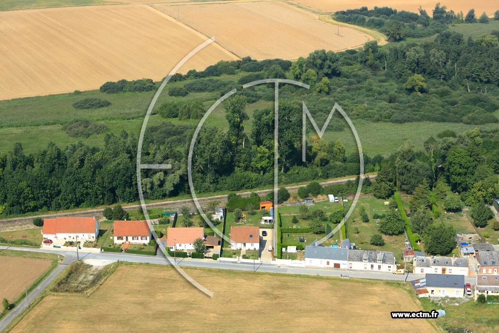 Photo arienne de Verneuil-sur-Serre