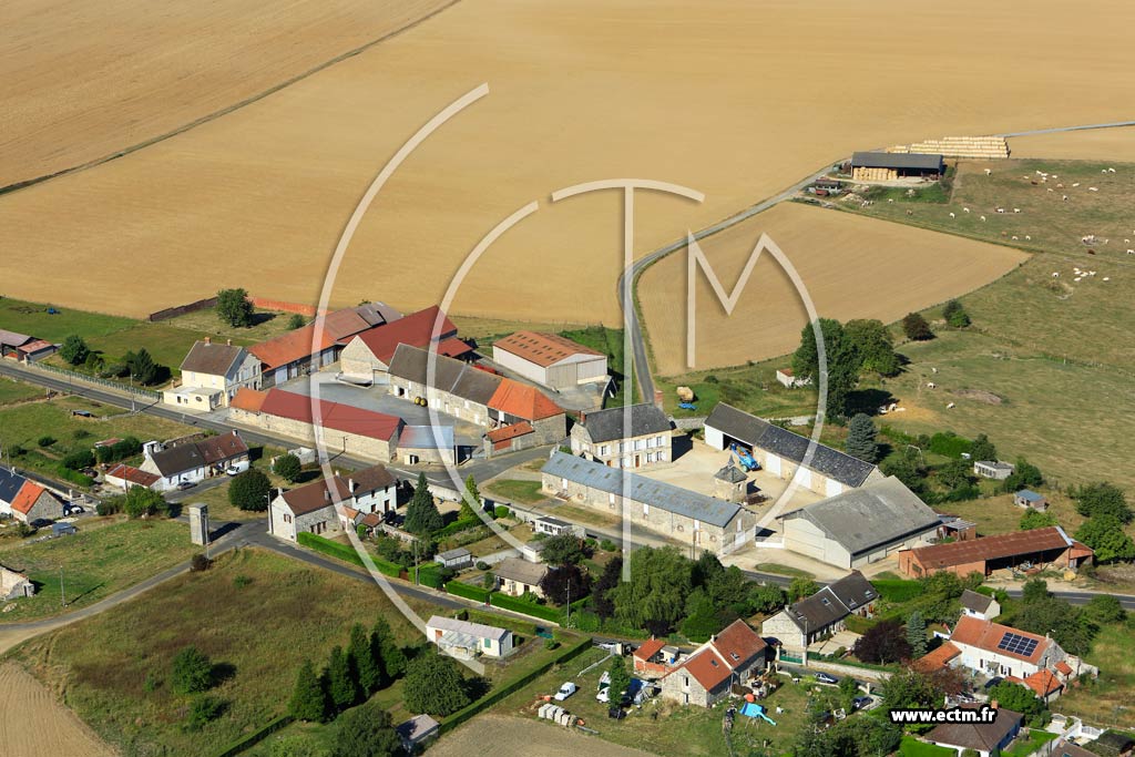 Photo arienne de Arcy-Sainte-Restitue (Servenay)