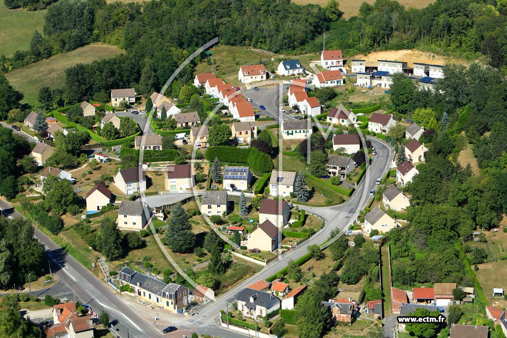 Photo arienne de Noyant-et-Aconin