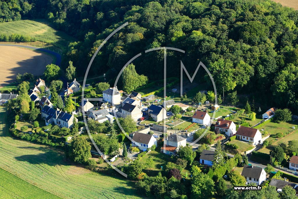 Photo arienne de Ressons-le-Long (Chneux)