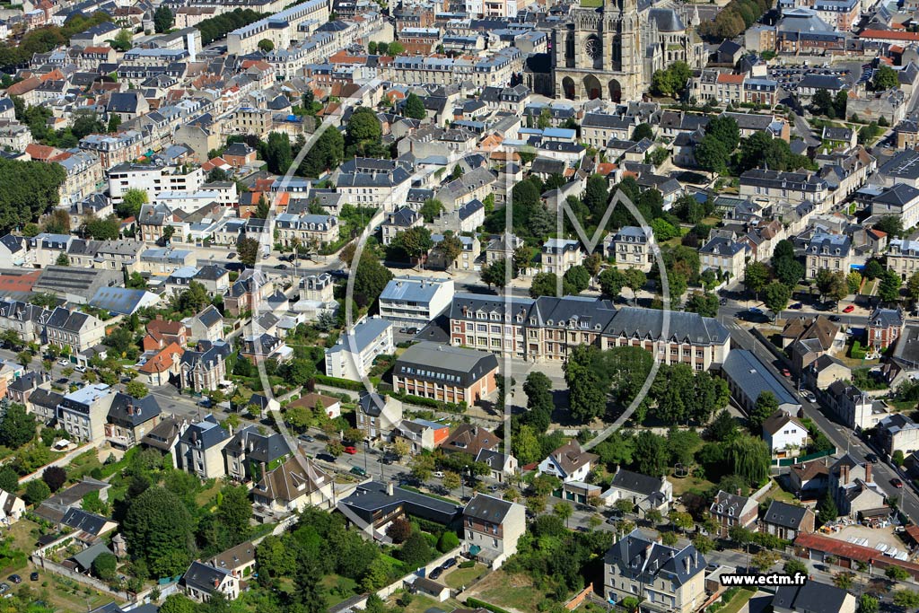 Photo arienne de Soissons