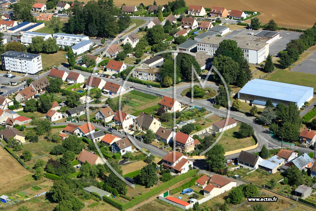 Photo arienne de Villeneuve-Saint-Germain