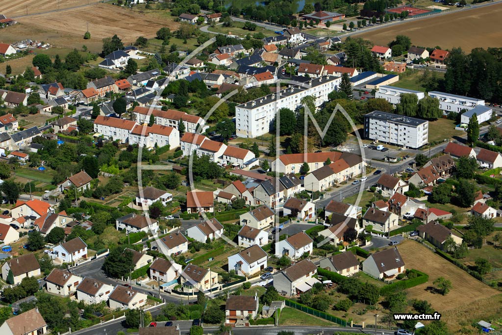 Photo arienne de Villeneuve-Saint-Germain