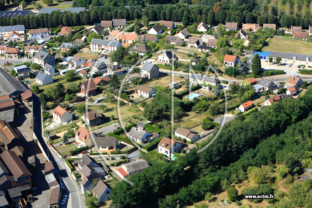 Photo arienne de Villeneuve-Saint-Germain