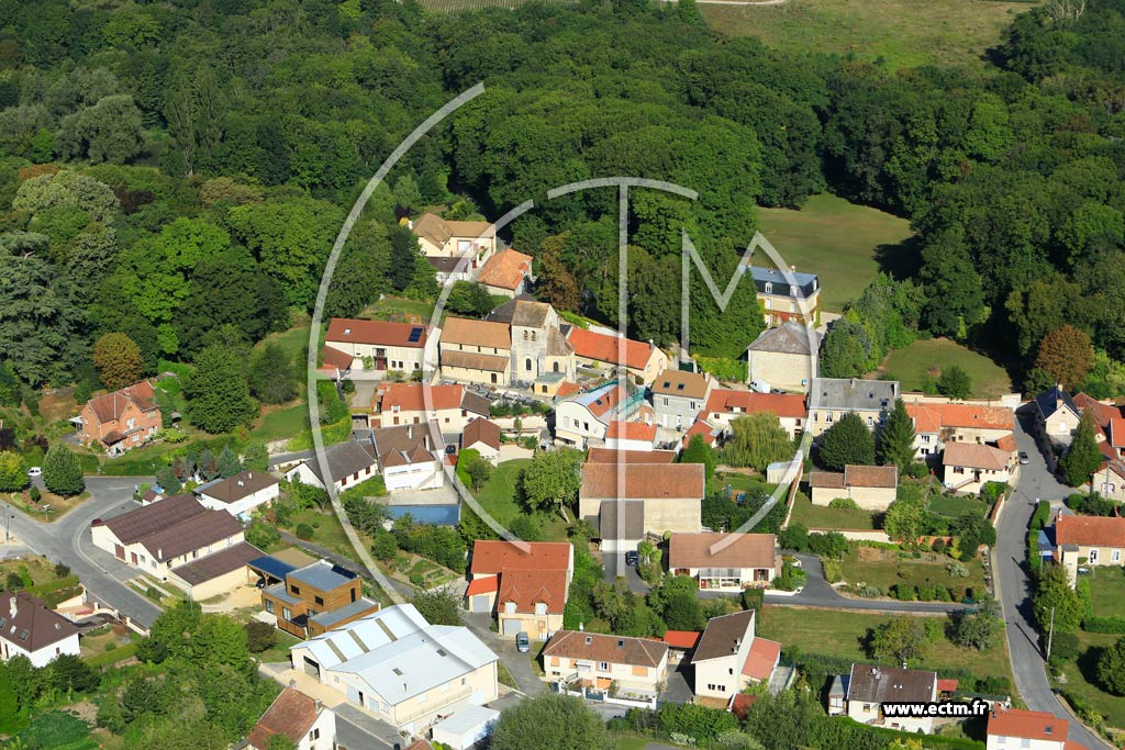 Photo arienne de Coulommes-la-Montagne