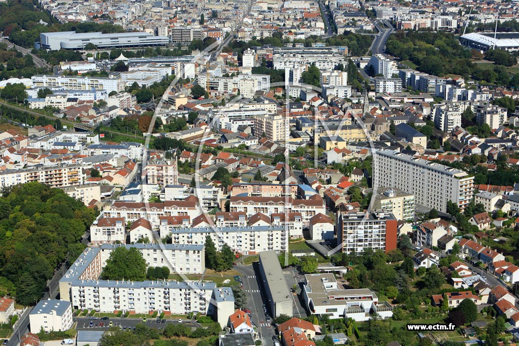 Photo arienne de Reims (Croix Rouge)