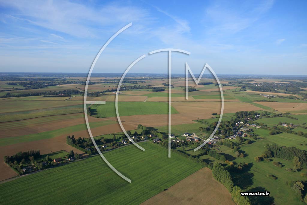 Photo arienne de Fontaine-ls-Vervins (Cambron)