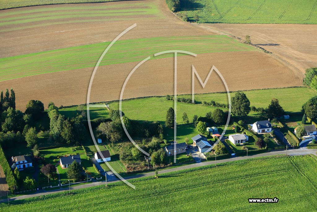 Photo arienne de Fontaine-ls-Vervins (Cambron)