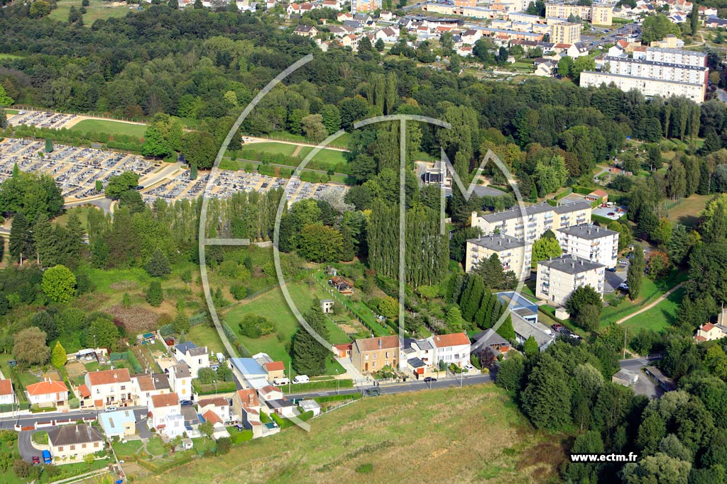 Photo arienne de Charleville-Mzires (tion)