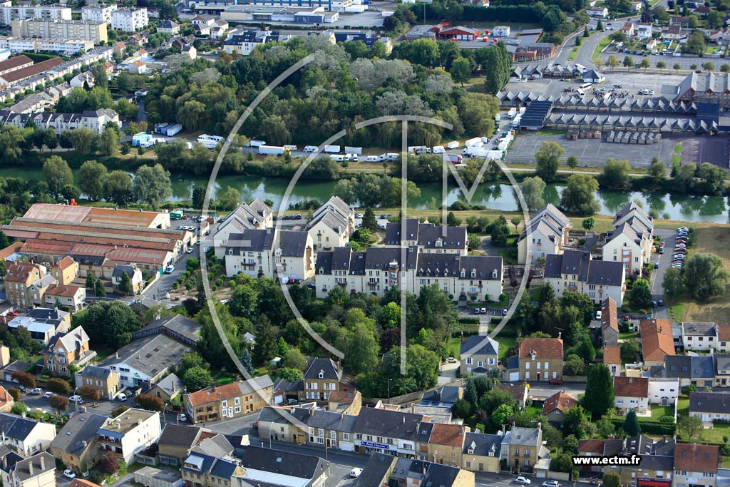 Photo arienne de Charleville-Mzires (Faubourg Saint-Julien)