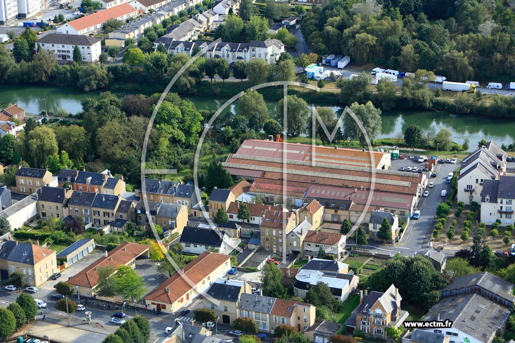Photo arienne de Charleville-Mzires (Faubourg Saint-Julien)