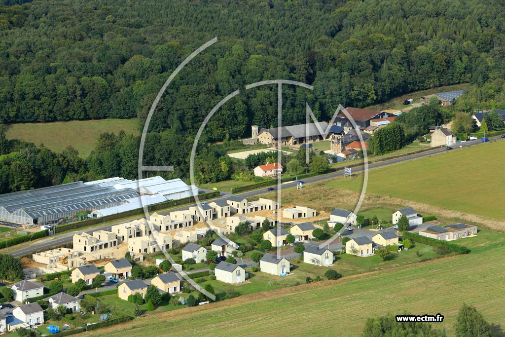 Photo arienne de Charleville-Mzires (Le Theux)